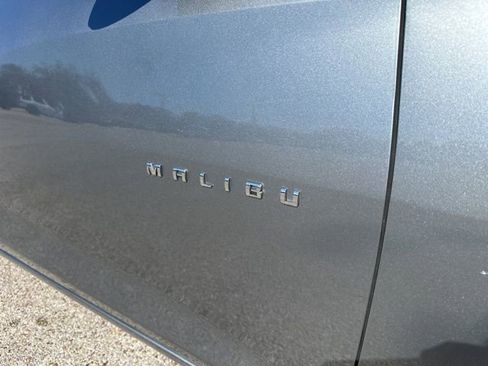 Used 2025 Chevrolet Malibu LT image 45