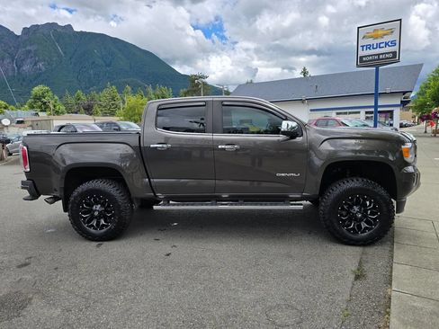 Used 2019 GMC Canyon Denali AWD/4WD image 4