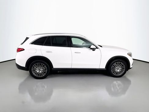Used 2026 Mercedes-Benz GLC 300 4MATIC image 8