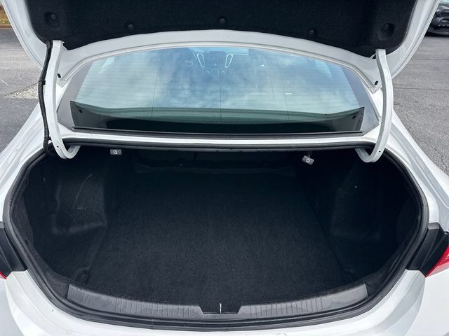 Used 2024 Chevrolet Malibu LT FWD image 5