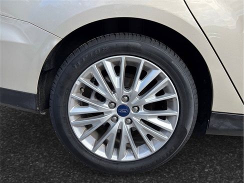 Used 2018 Ford Focus Titanium image 13