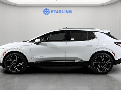 Certified 2025 Chevrolet Equinox EV LT w/ Convenience Package II FWD image 3