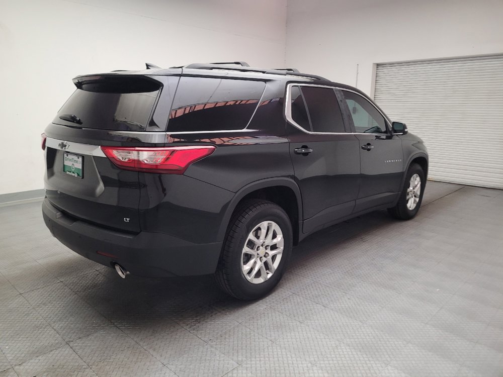 Used 2021 Chevrolet Traverse LT FWD image 9