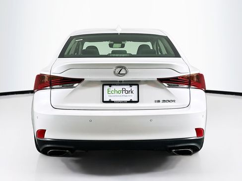 Used 2017 Lexus IS 200t w/ Navigation System Package RWD image 7
