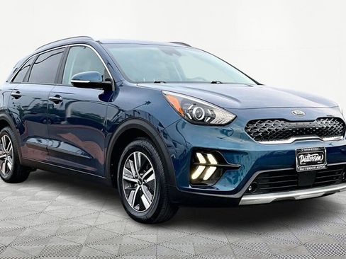 Used 2021 Kia Niro EX Premium image 5