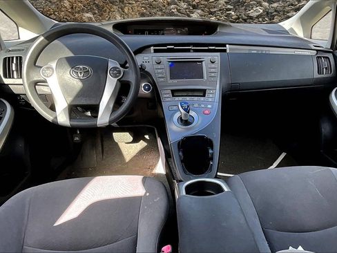 Used 2012 Toyota Prius Prime Base image 13