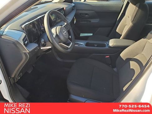 New 2026 Nissan Kicks S image 11