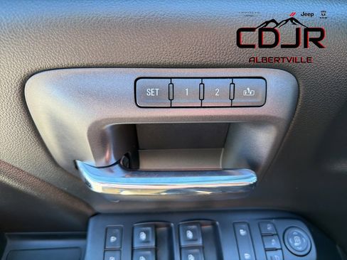 Used 2016 GMC Sierra 1500 Denali w/ Denali Ultimate Package image 33