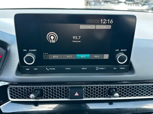 Used 2023 Honda Civic Sport image 21