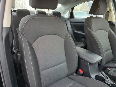 Certified 2024 Kia Forte LXS image 12