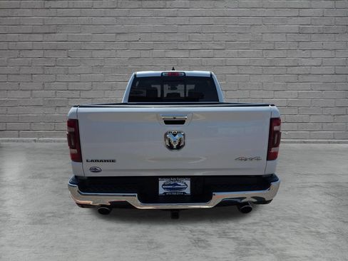 Used 2019 RAM 1500 Laramie AWD/4WD image 9