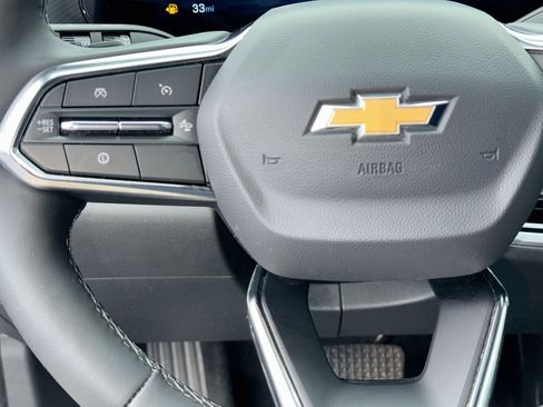 Used 2026 Chevrolet Equinox LT FWD image 17