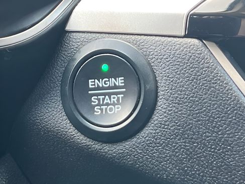 Used 2020 Ford Escape SE AWD/4WD image 28