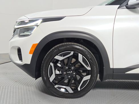 Used 2024 Kia Seltos SX AWD/4WD image 9