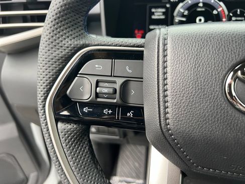 New 2026 Toyota Sequoia Platinum AWD/4WD image 17