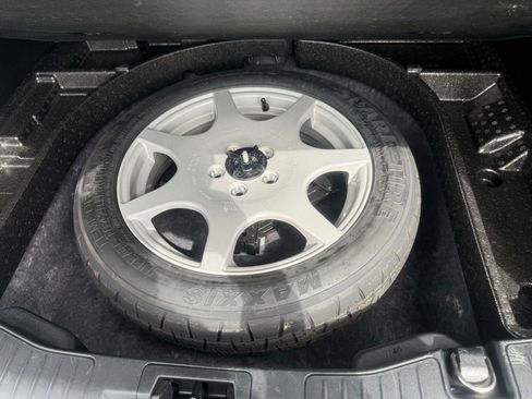 Used 2020 Ford Escape Titanium AWD/4WD image 42