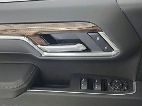 Used 2025 Chevrolet Silverado 1500 LT Trail Boss image 49