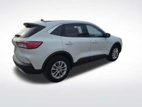 Used 2022 Ford Escape SE w/ Convenience Package AWD/4WD image 3