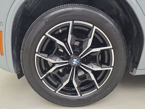 Used 2024 BMW X3 xDrive30i w/ Premium Package AWD/4WD image 11