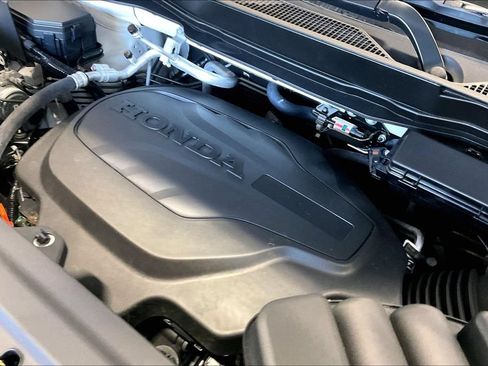 Used 2025 Honda Ridgeline Black Edition image 29