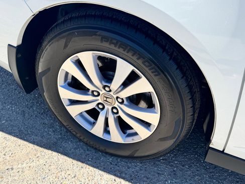 Used 2015 Honda Odyssey EX-L image 10