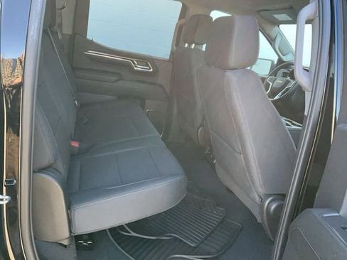 Used 2024 Chevrolet Silverado 1500 LT image 15