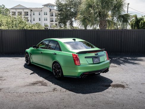 Used 2019 Cadillac CTS V w/ Luxury Package RWD image 29