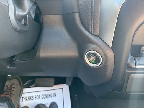 Used 2022 Chevrolet Silverado 1500 RST image 20