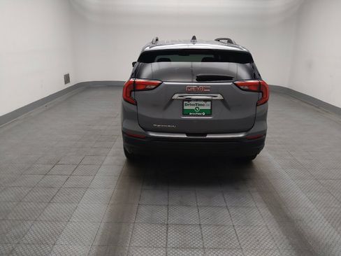 Used 2021 GMC Terrain SLE w/ Driver Convenience Package FWD image 6
