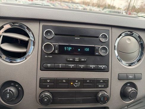 Used 2011 Ford F350 XLT w/ XLT Appearance Pkg image 22