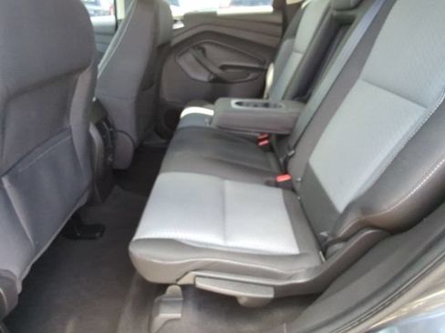 Used 2017 Ford Escape SE AWD/4WD image 23
