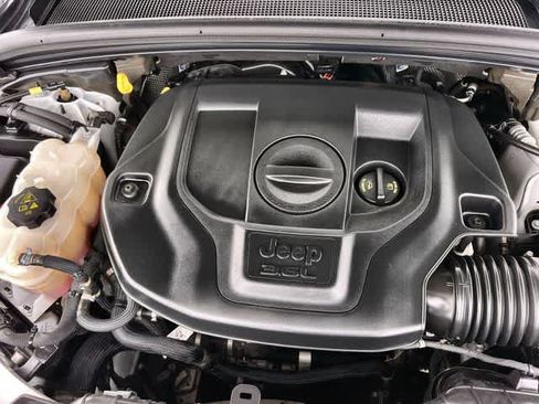 Used 2021 Jeep Grand Cherokee L Overland AWD/4WD image 10