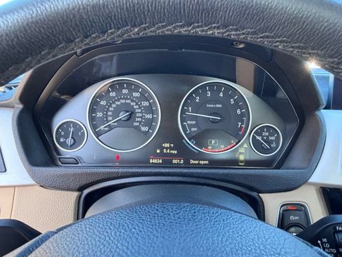 Used 2018 BMW 320i xDrive Sedan AWD/4WD image 26