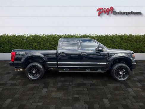 Used 2022 Ford F250 Lariat w/ Lariat Ultimate Package image 7
