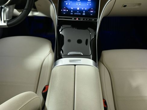 Certified 2023 Mercedes-Benz C 300 4MATIC Sedan image 22