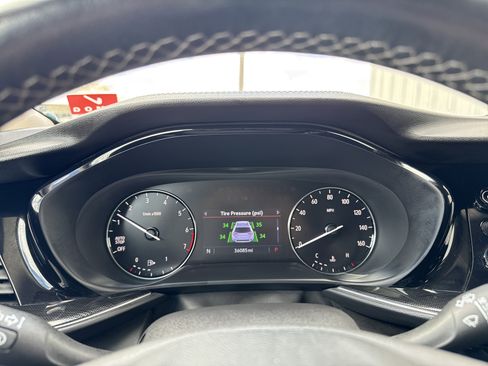 Used 2022 Buick Envision Preferred image 14