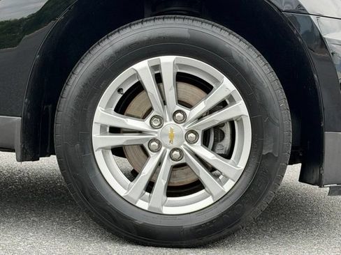 Used 2017 Chevrolet Equinox LS FWD image 16