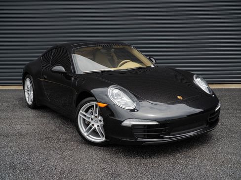 Used 2013 Porsche 911 GT3 RS image 21