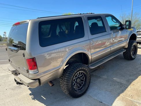 Used 2003 Ford Excursion Limited AWD/4WD image 9