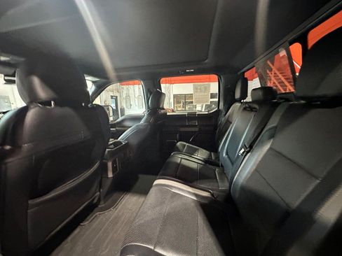 Used 2018 Ford F150 Raptor w/ Equipment Group 802A Luxury AWD/4WD image 17