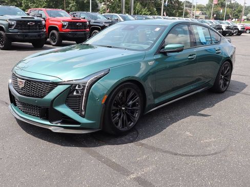 Used 2025 Cadillac CT5 V Blackwing w/ Precision Package RWD image 33