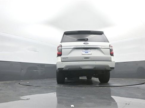 Certified 2021 Ford Expedition Limited image 31