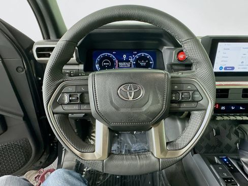 New 2026 Toyota Tacoma TRD Off-Road AWD/4WD image 11