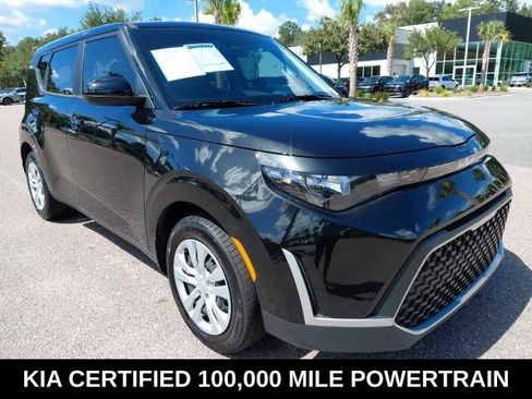 Certified 2025 Kia Soul LX FWD image 3
