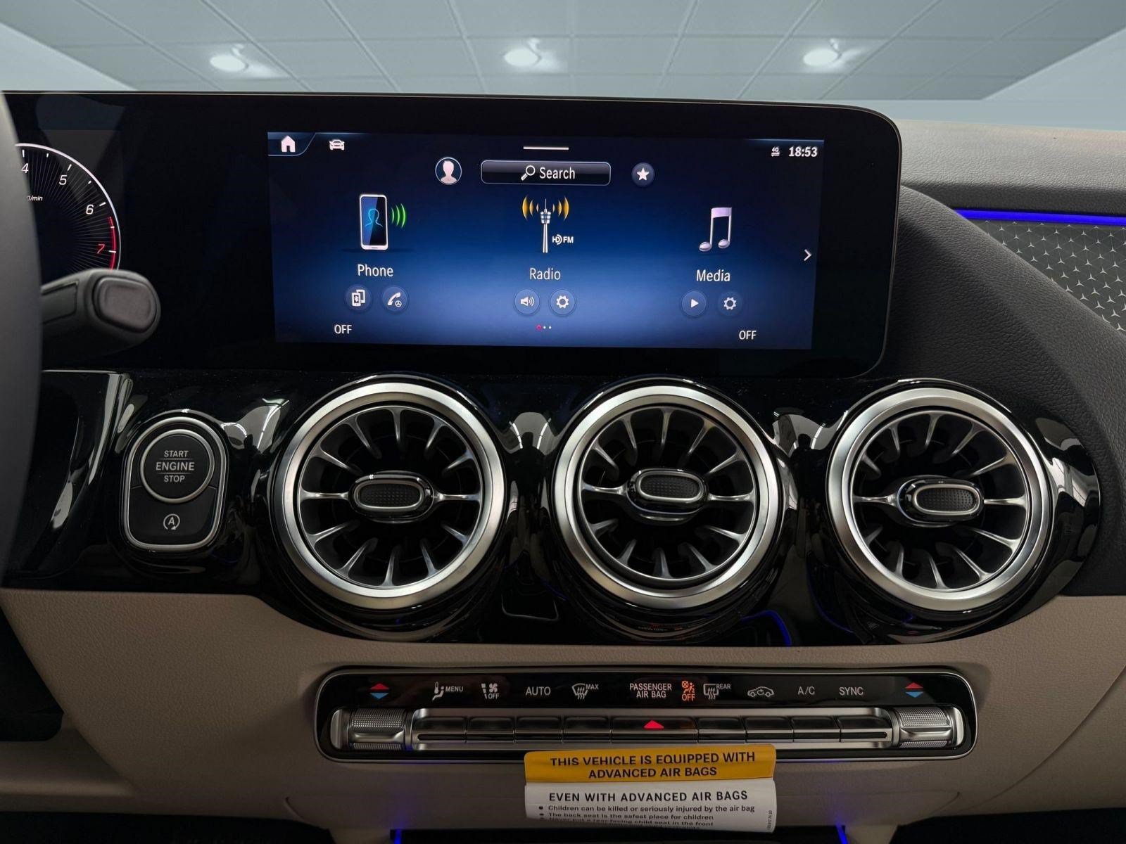 New 2026 Mercedes-Benz GLA 250 image 16