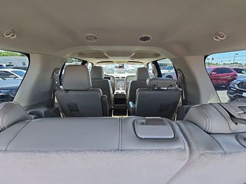 Used 2015 Lincoln Navigator 4WD image 42