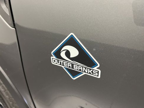 New 2025 Ford Bronco Sport Outer Banks w/ Outer Banks Tech Package+ image 39