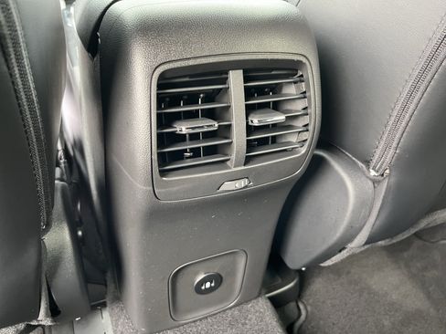 Used 2025 Ford Escape ST-Line Select w/ Tech Pack #2 AWD/4WD image 22