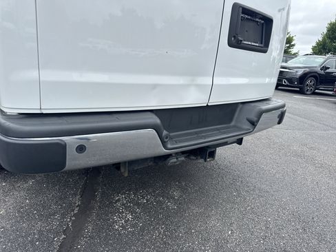 Used 2020 Chevrolet Express 3500 LT w/ LT Preferred Equipment Group RWD image 10