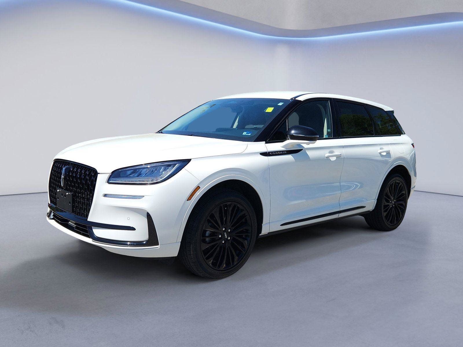 Used 2023 Lincoln Corsair AWD w/ Equipment Group 101A image 7